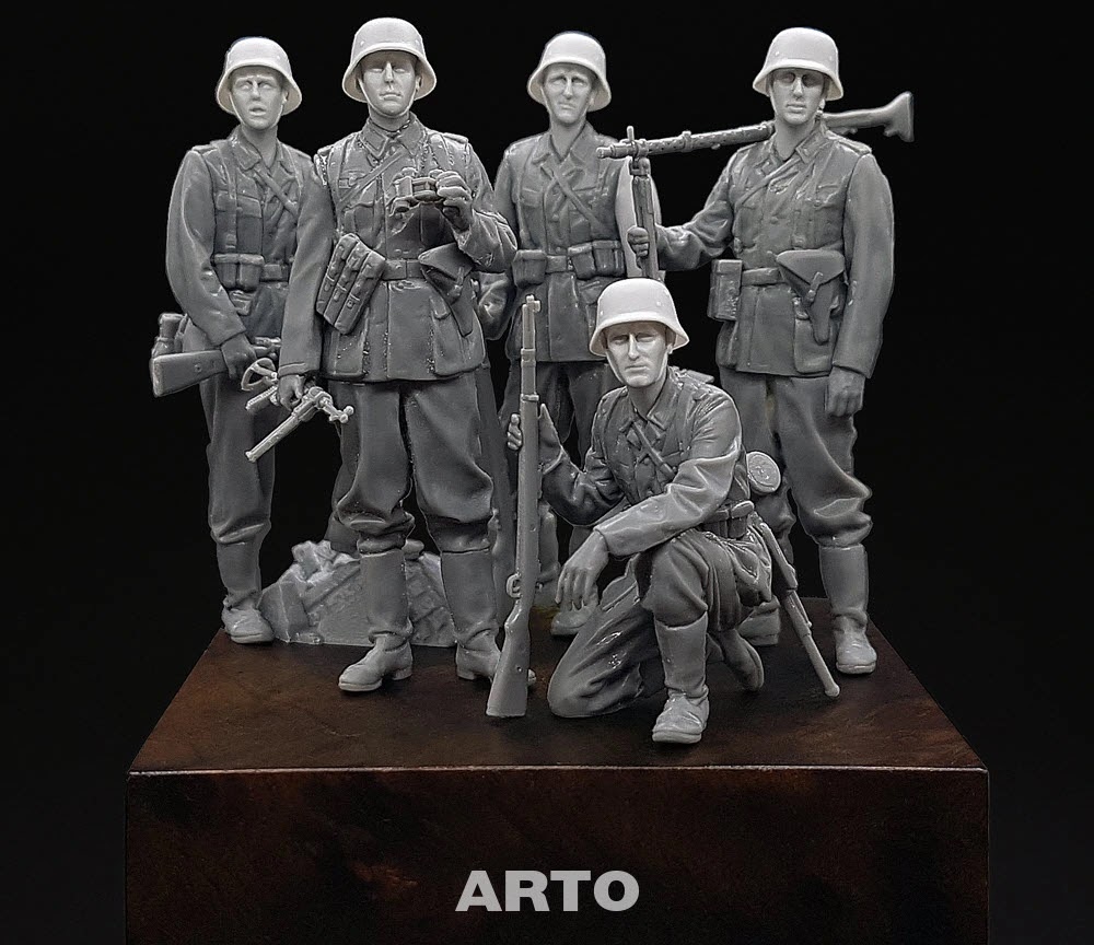 German M35-M40 helmet heads for Tamiya 35371 Figure positions